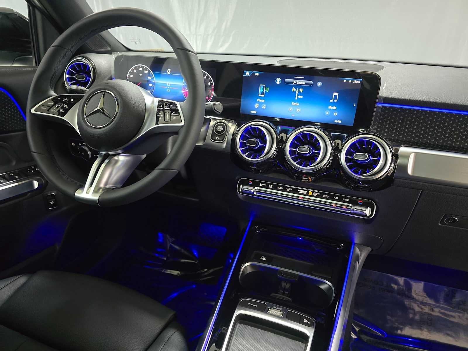 2026 Mercedes-Benz GLB 250 4MATIC® SUV
