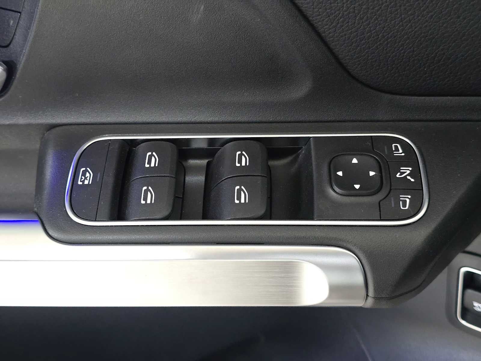 2026 Mercedes-Benz GLB 250 4MATIC® SUV
