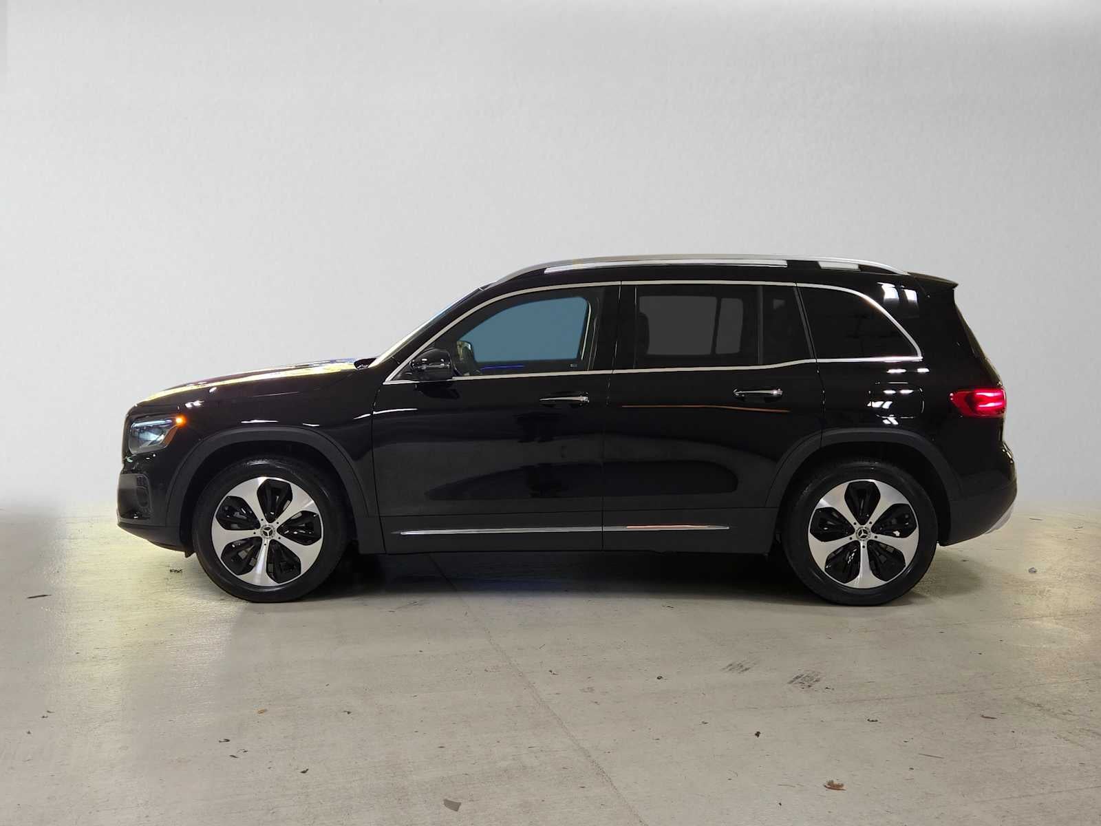 2026 Mercedes-Benz GLB 250 4MATIC® SUV