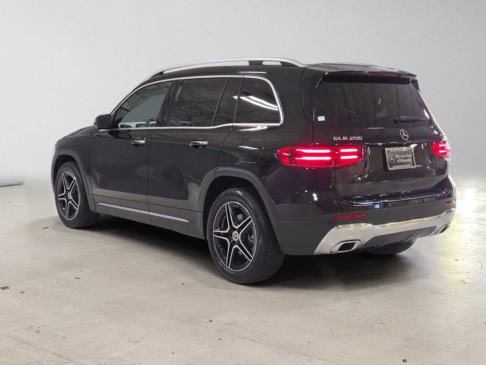2026 Mercedes-Benz GLB 250 4MATIC® SUV