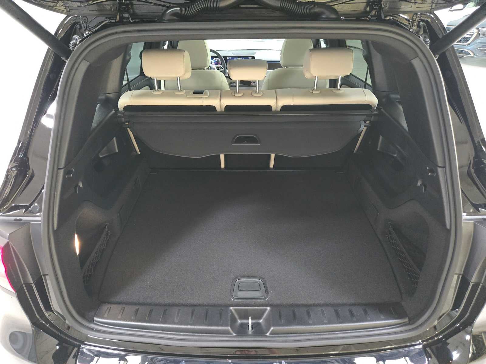 2026 Mercedes-Benz GLB 250 4MATIC® SUV