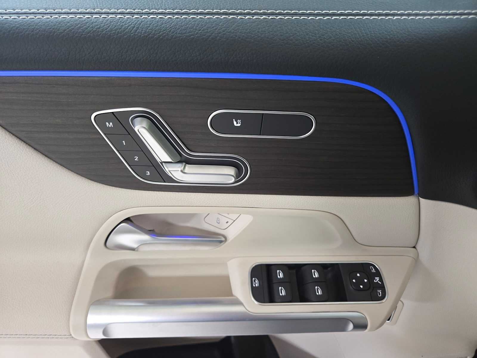 2026 Mercedes-Benz GLB 250 4MATIC® SUV