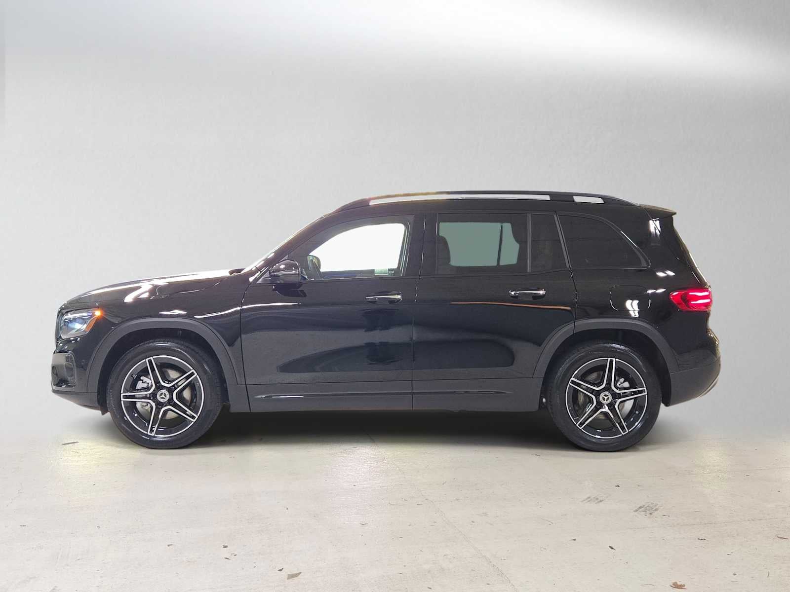 2026 Mercedes-Benz GLB 250 4MATIC® SUV