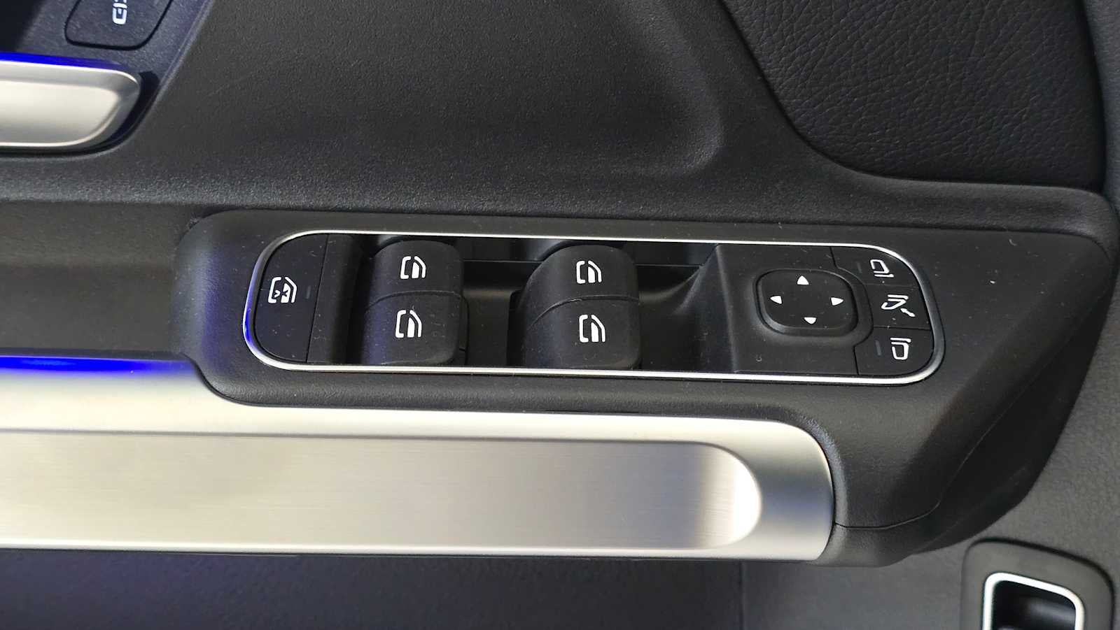 2026 Mercedes-Benz GLB 250 4MATIC® SUV