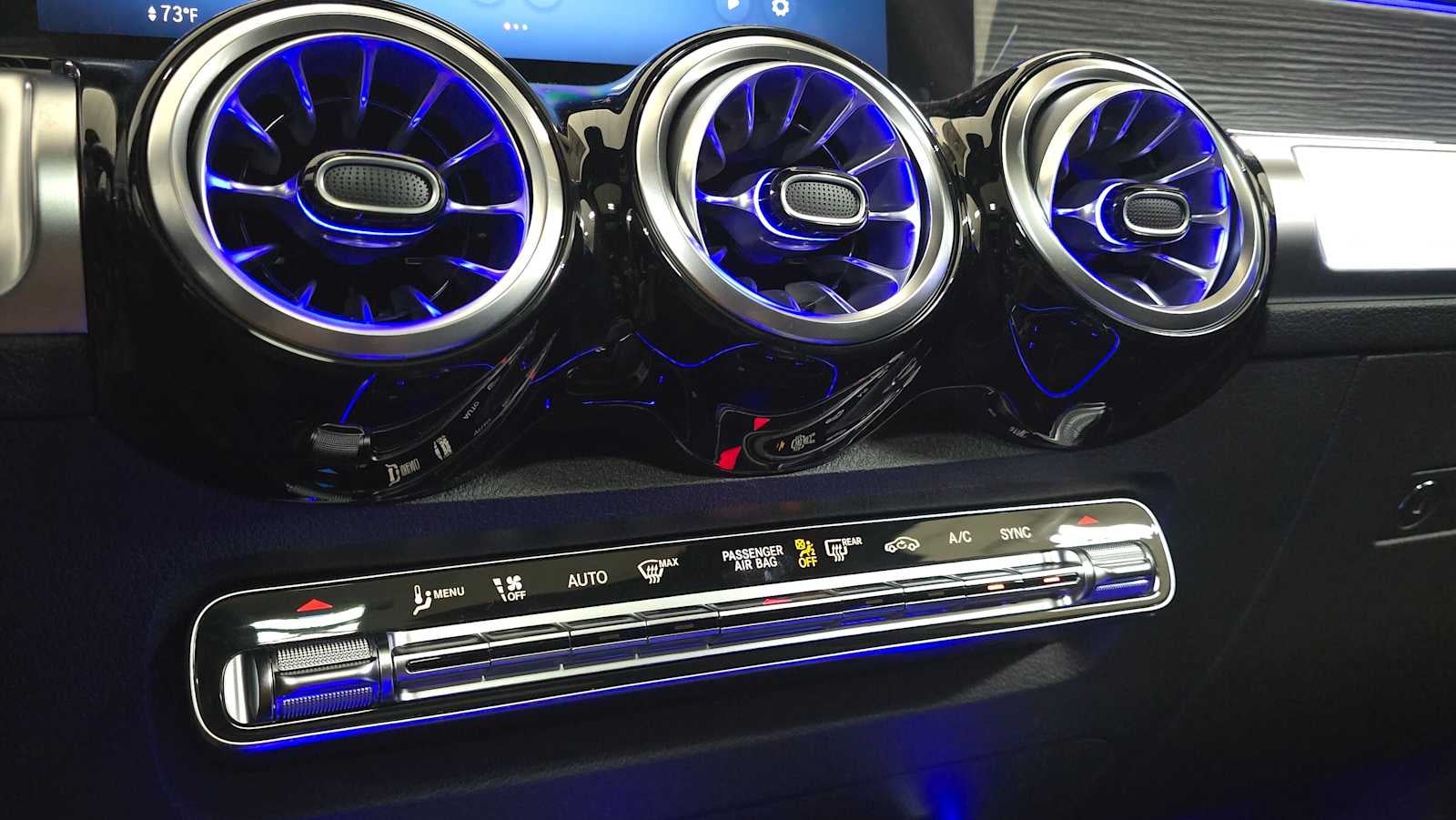 2026 Mercedes-Benz GLB 250 4MATIC® SUV