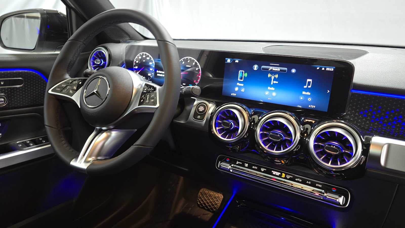 2026 Mercedes-Benz GLB 250 4MATIC® SUV