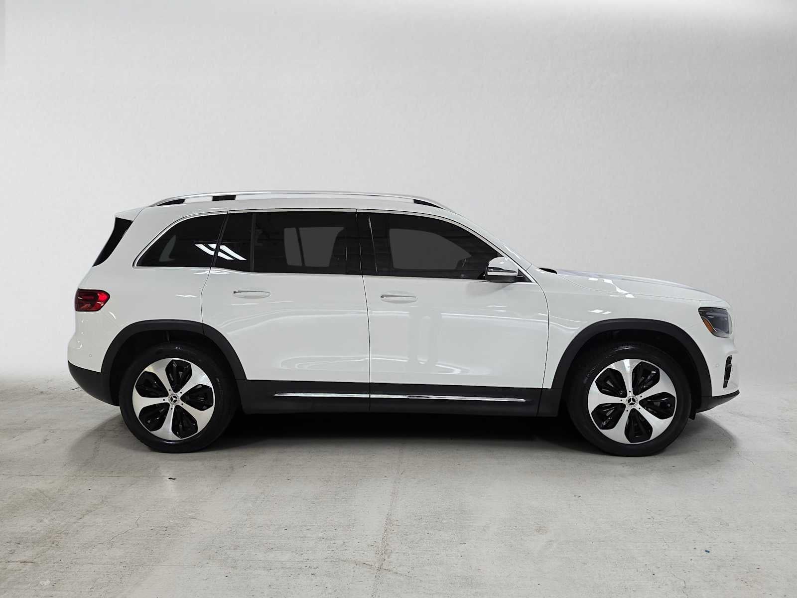 2024 Mercedes-Benz GLB 250 4MATIC® SUV