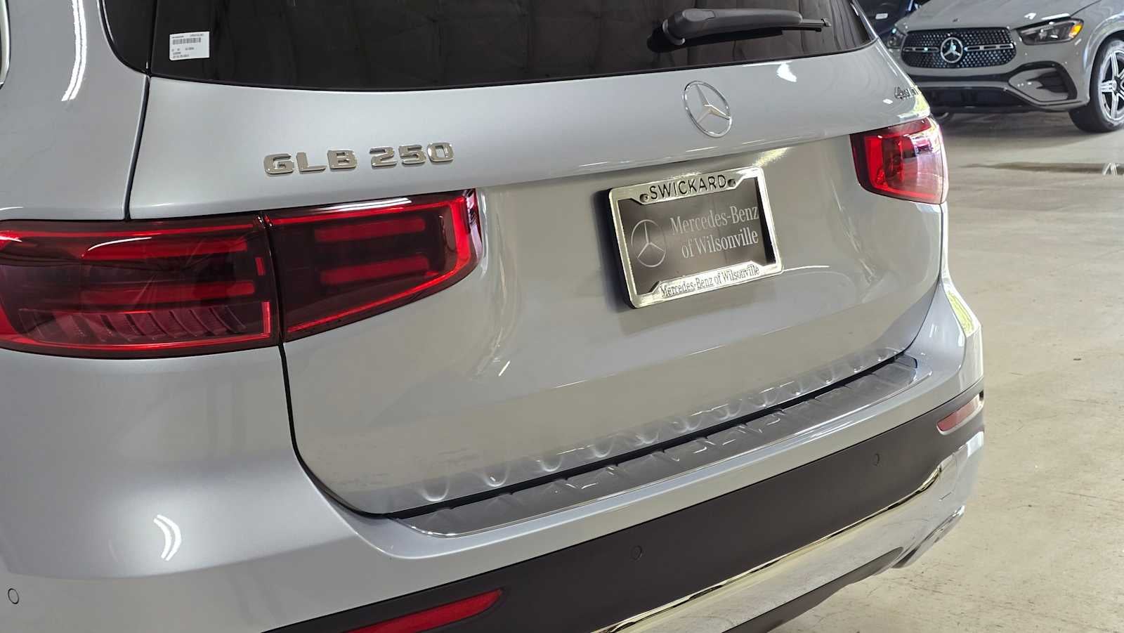 2026 Mercedes-Benz GLB 250 4MATIC® SUV