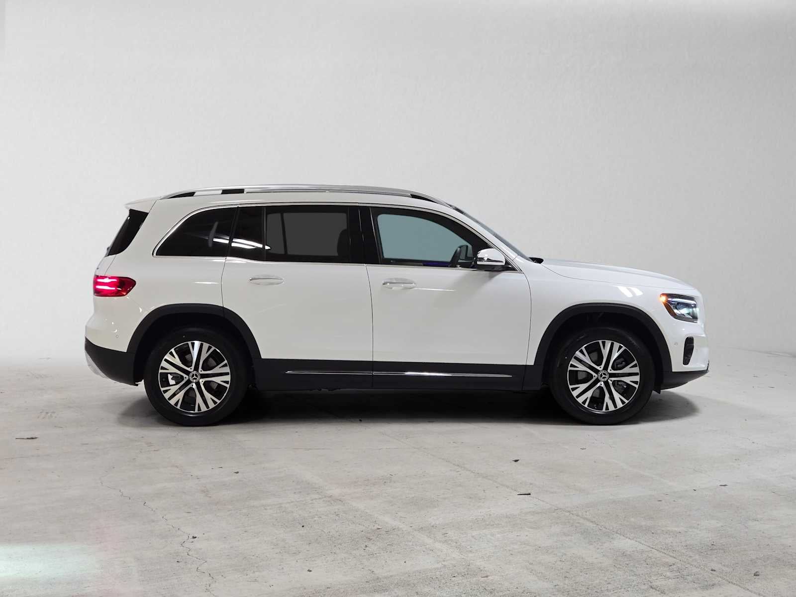 2026 Mercedes-Benz GLB 250 4MATIC® SUV
