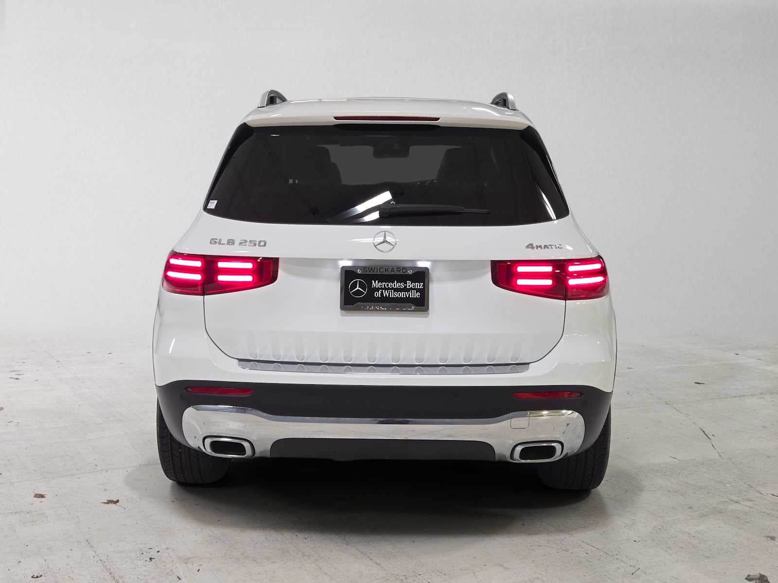 2026 Mercedes-Benz GLB 250 4MATIC® SUV