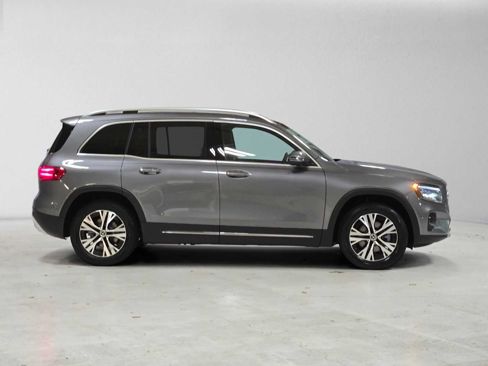 2026 Mercedes-Benz GLB 250 4MATIC® SUV