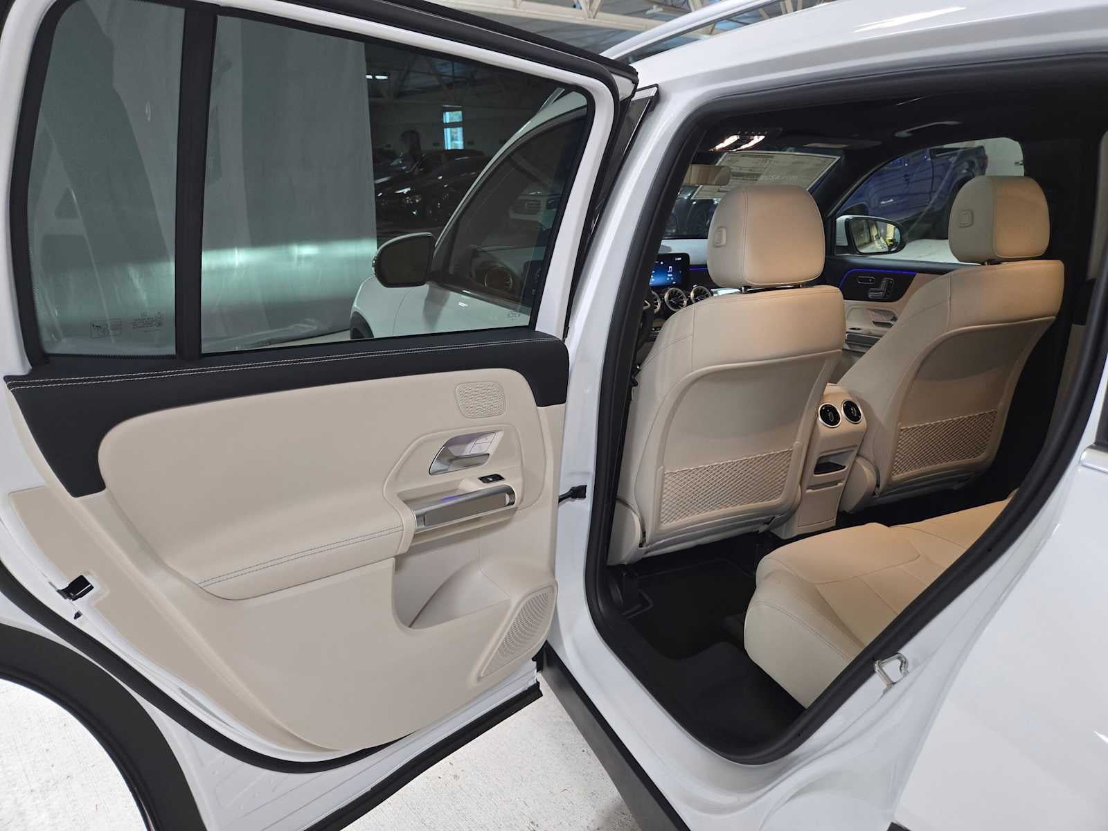 2026 Mercedes-Benz GLB 250 4MATIC® SUV