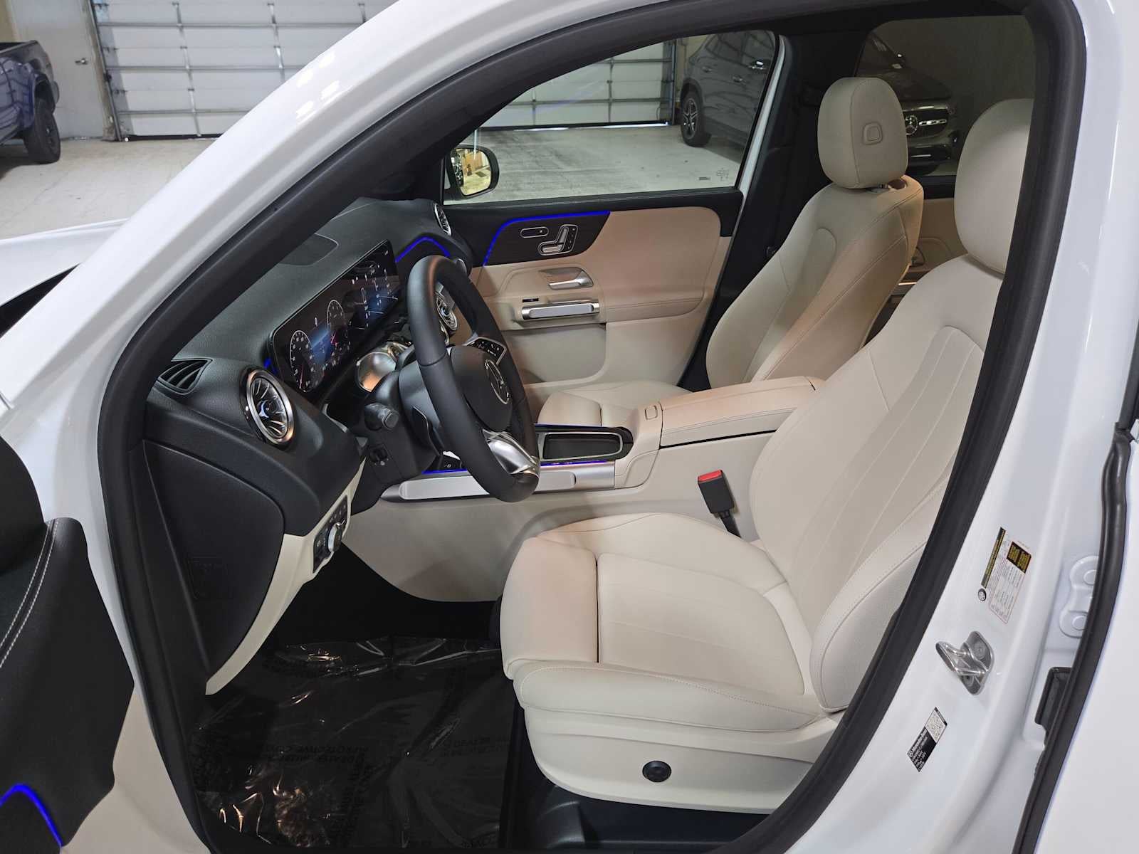 2026 Mercedes-Benz GLB 250 4MATIC® SUV