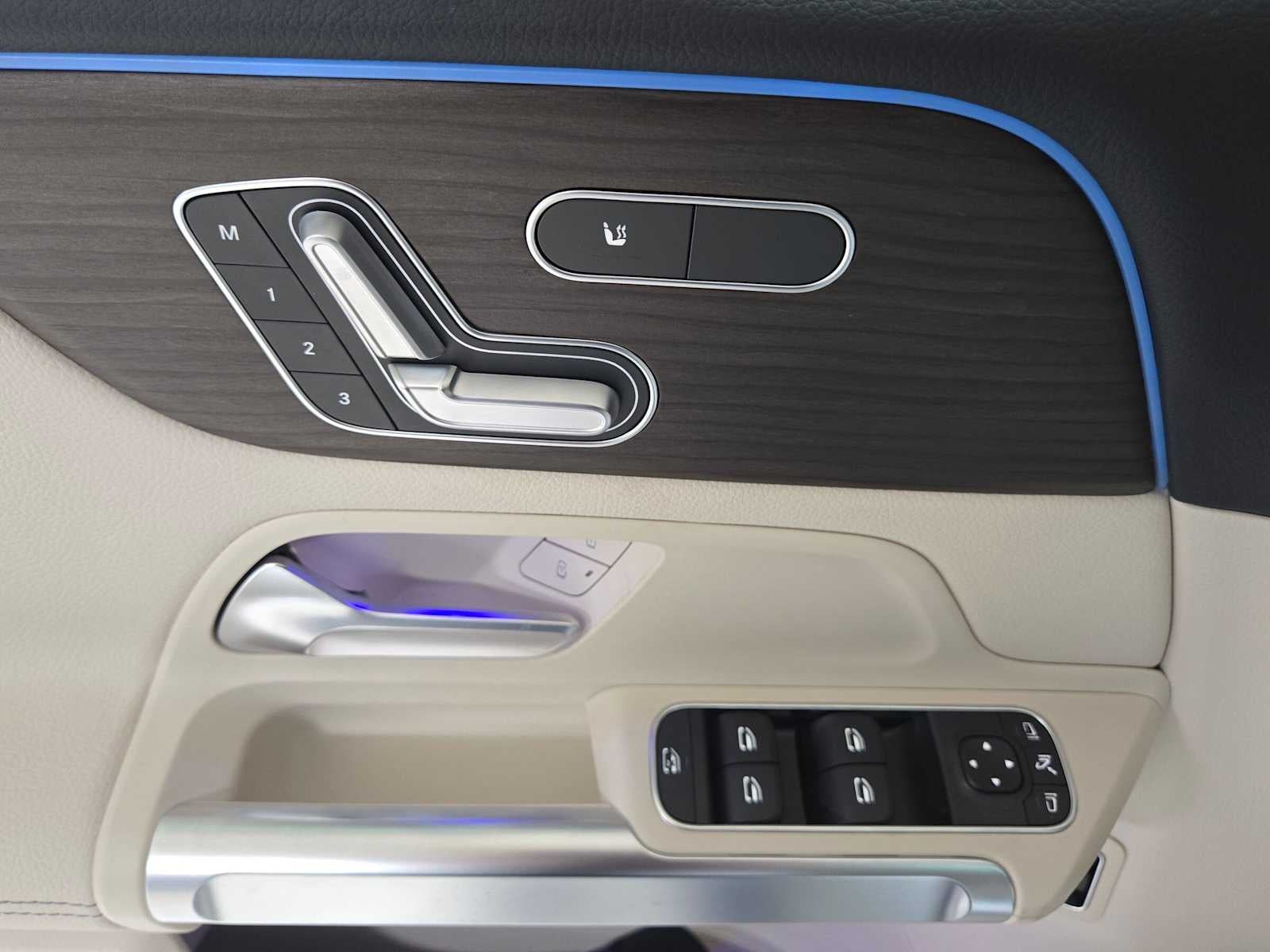 2026 Mercedes-Benz GLB 250 4MATIC® SUV