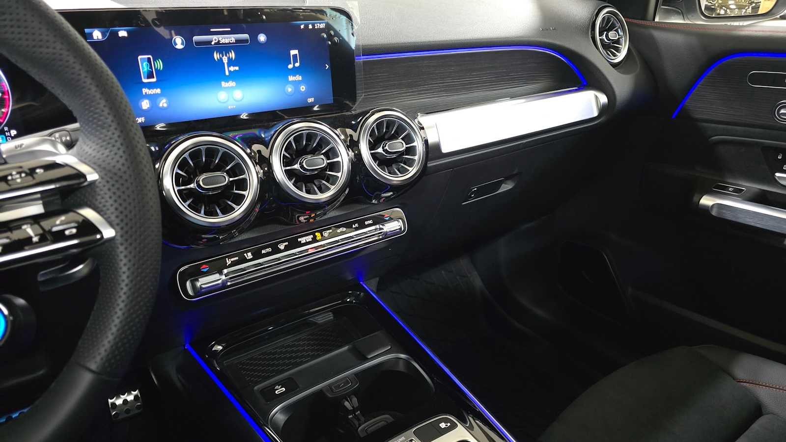 2026 Mercedes-Benz AMG® GLB 35 4MATIC® SUV