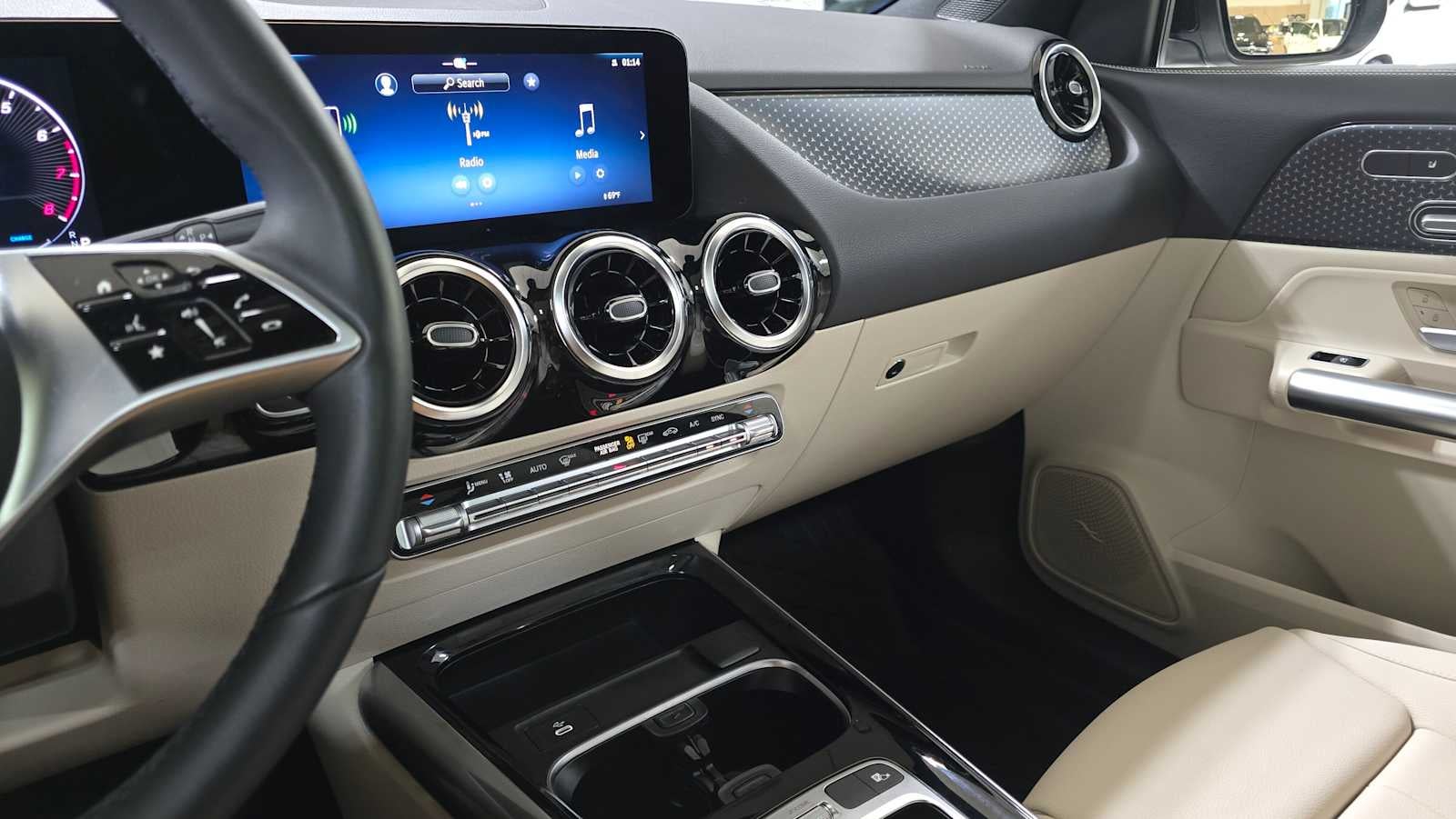 2026 Mercedes-Benz GLA 250 4MATIC® SUV