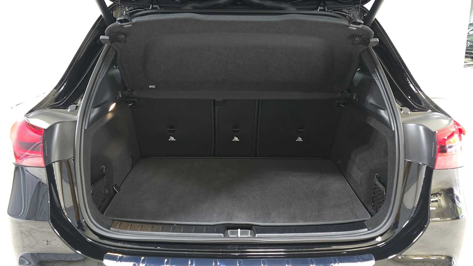 2026 Mercedes-Benz GLA 250 4MATIC® SUV