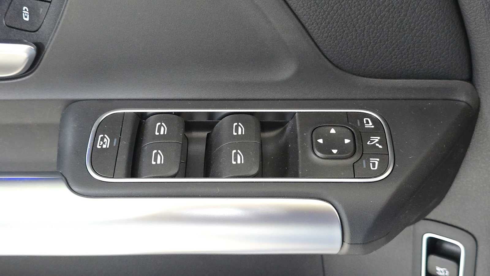 2026 Mercedes-Benz GLA 250 4MATIC® SUV