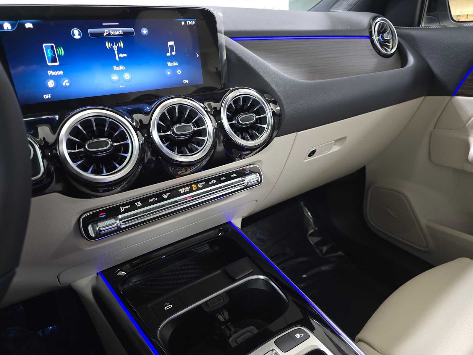 2026 Mercedes-Benz GLA 250 4MATIC® SUV