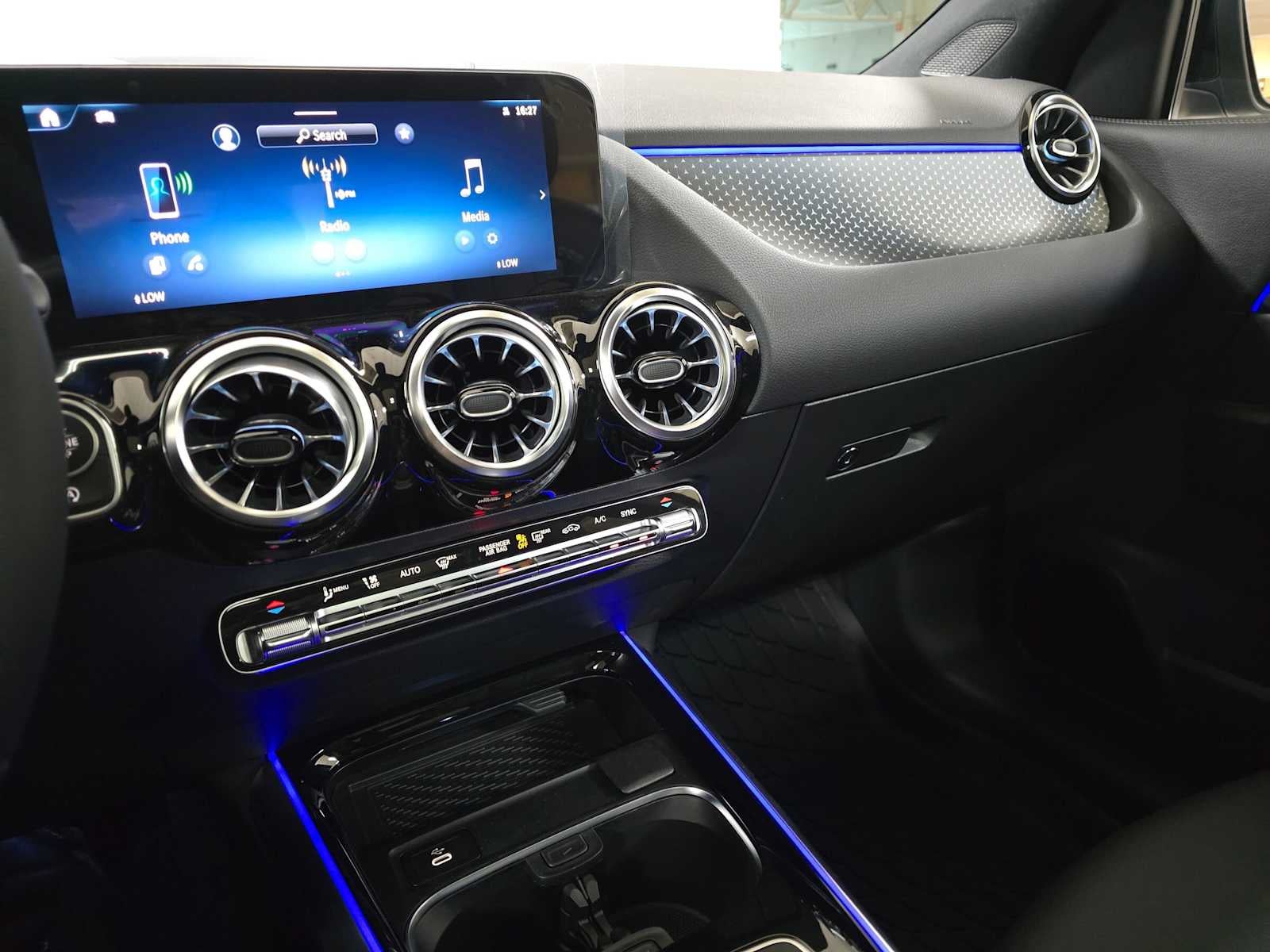 2026 Mercedes-Benz GLA 250 4MATIC® SUV