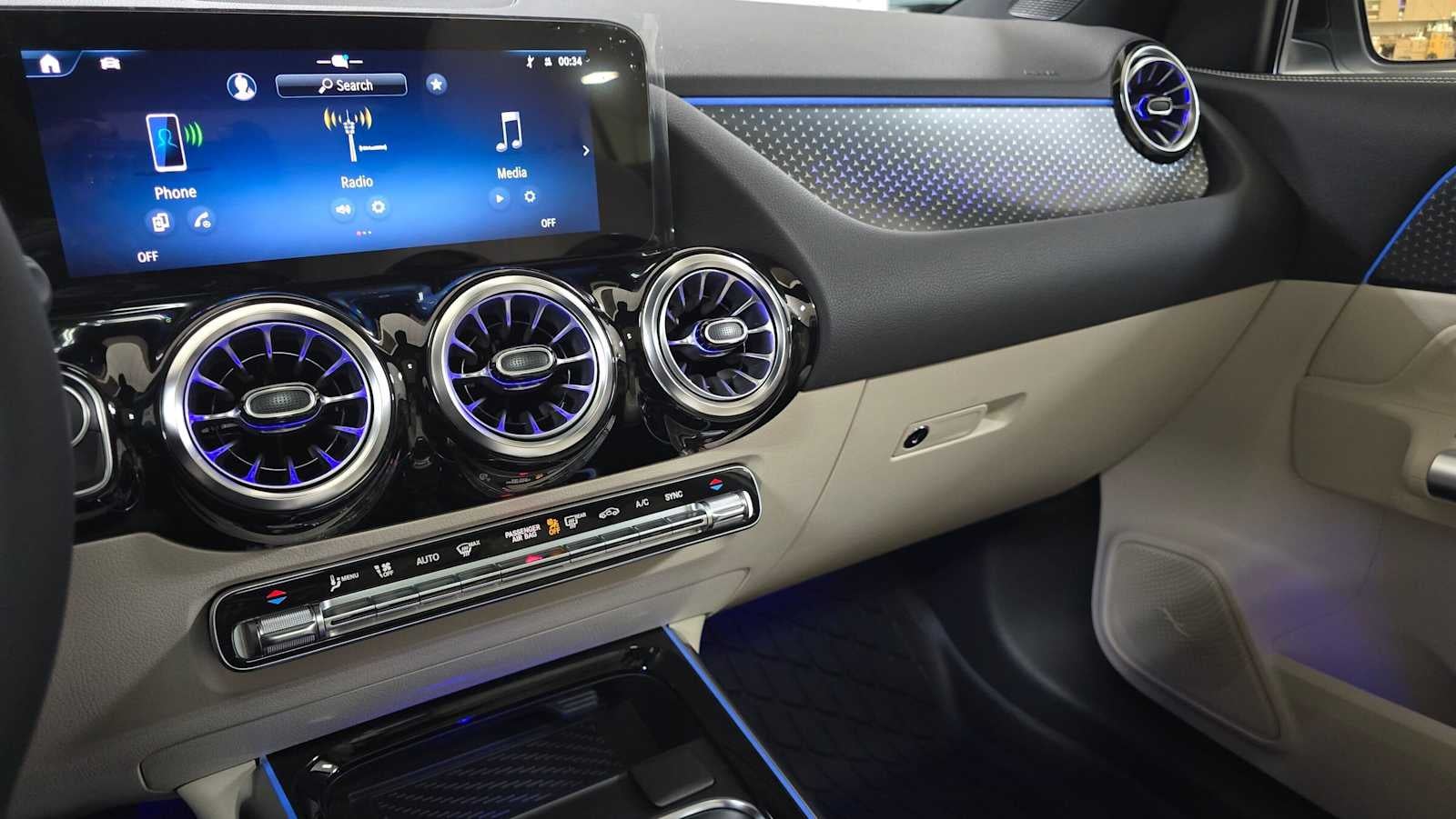 2026 Mercedes-Benz GLA 250 4MATIC® SUV