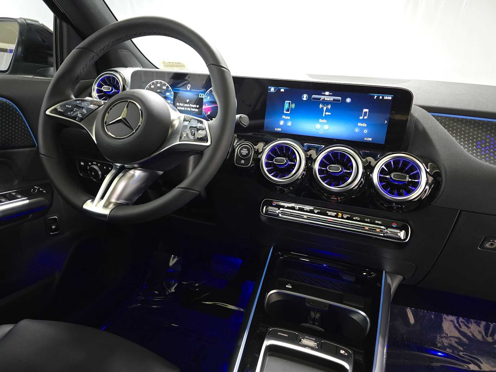 2026 Mercedes-Benz GLA 250 4MATIC® SUV