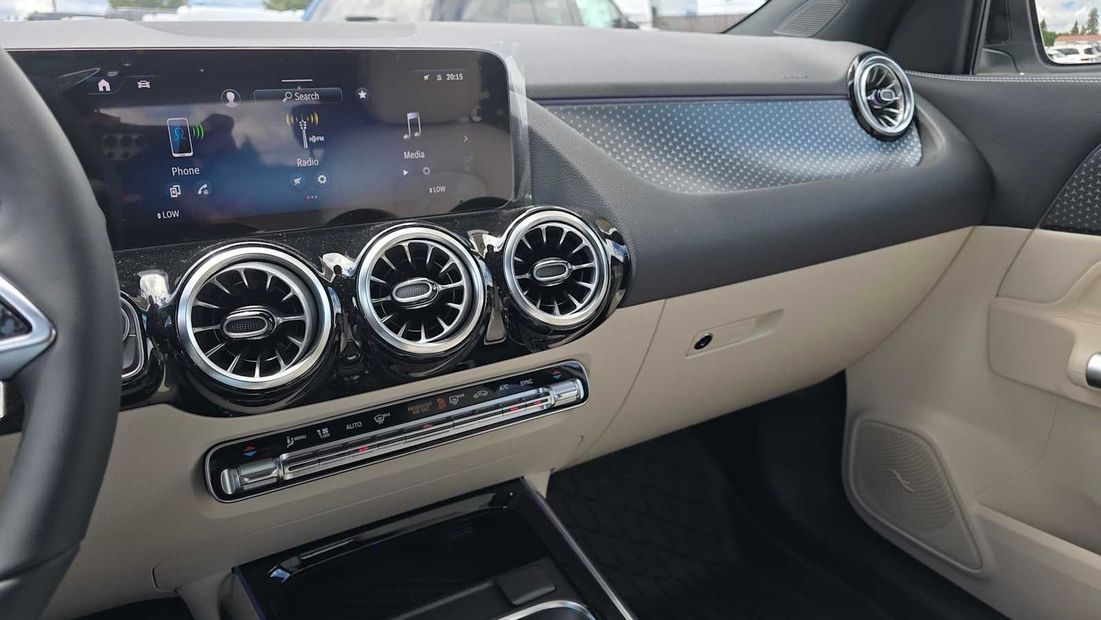 2026 Mercedes-Benz GLA 250 4MATIC® SUV