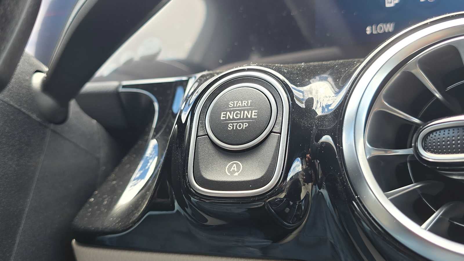 2026 Mercedes-Benz GLA 250 4MATIC® SUV