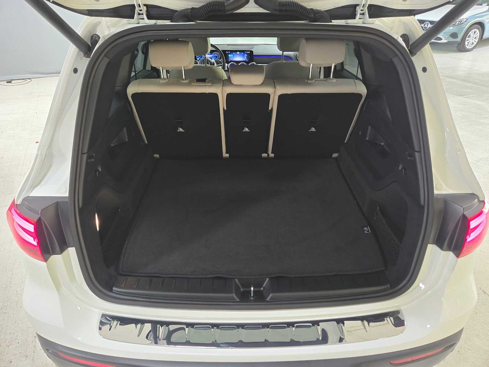 2024 Mercedes-Benz EQB 300 4MATIC® SUV