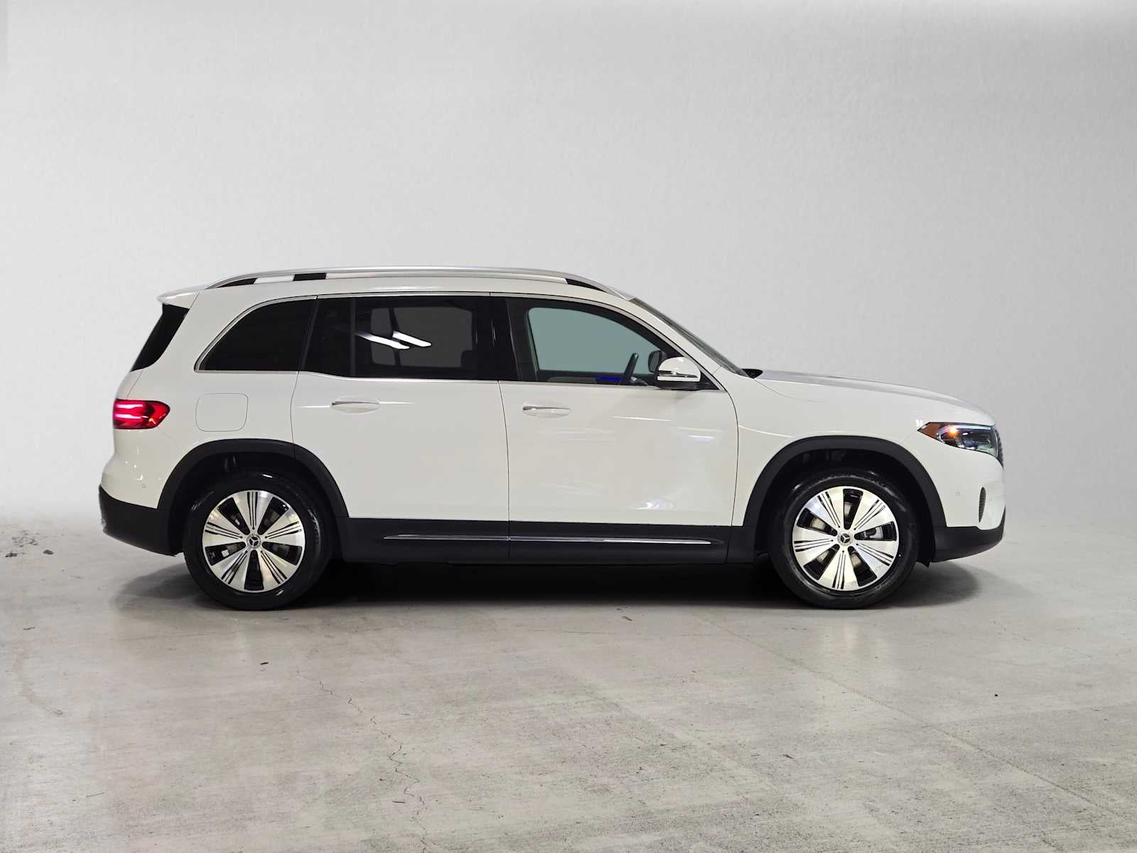 2024 Mercedes-Benz EQB 300 4MATIC® SUV