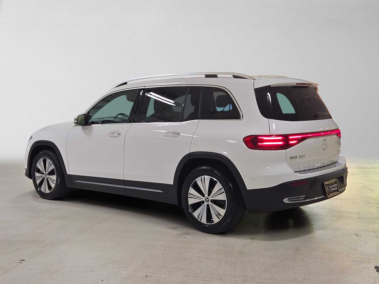 2024 Mercedes-Benz EQB 300 4MATIC® SUV