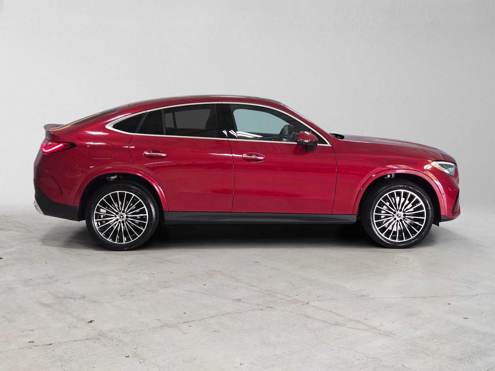 2027 Mercedes-Benz GLC 300 4MATIC® Coupe