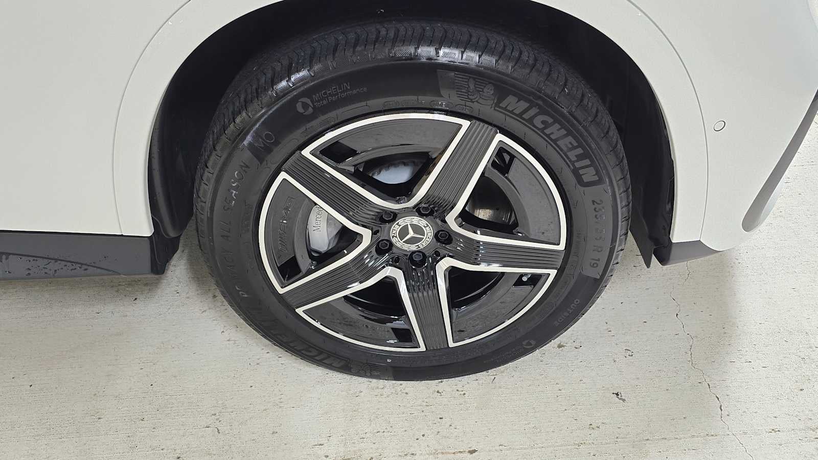 2025 Mercedes-Benz GLC GLC 300