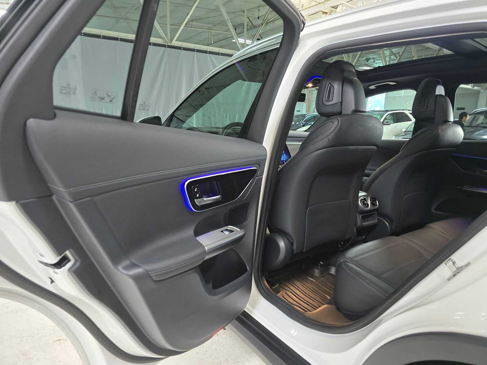 2024 Mercedes-Benz GLC 300 SUV