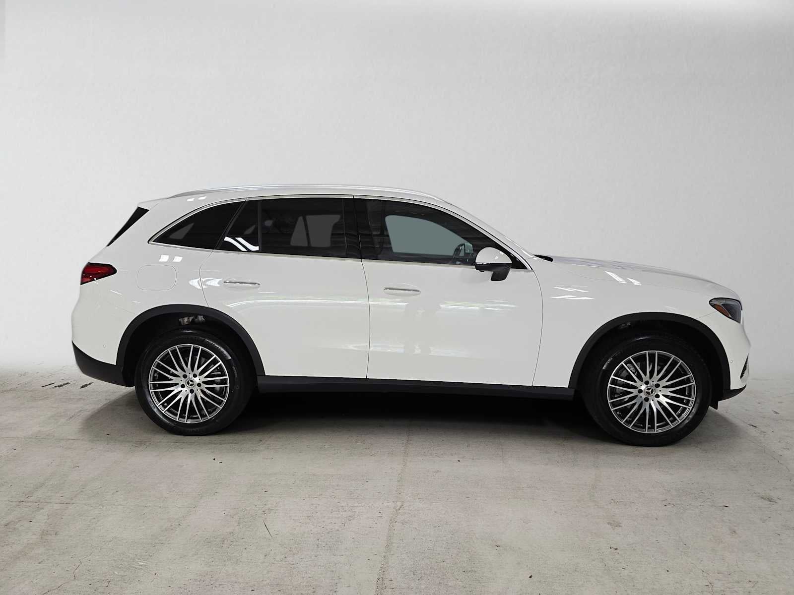 2024 Mercedes-Benz GLC 300 SUV