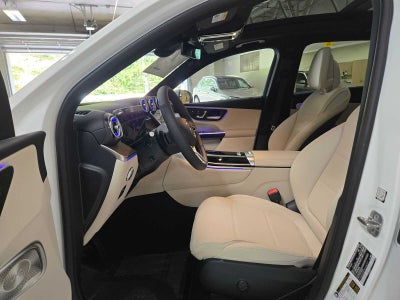 2027 Mercedes-Benz GLC 300 SUV