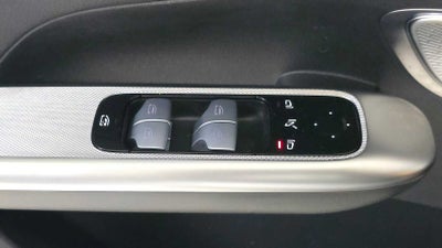 2024 Mercedes-Benz GLC 300 SUV