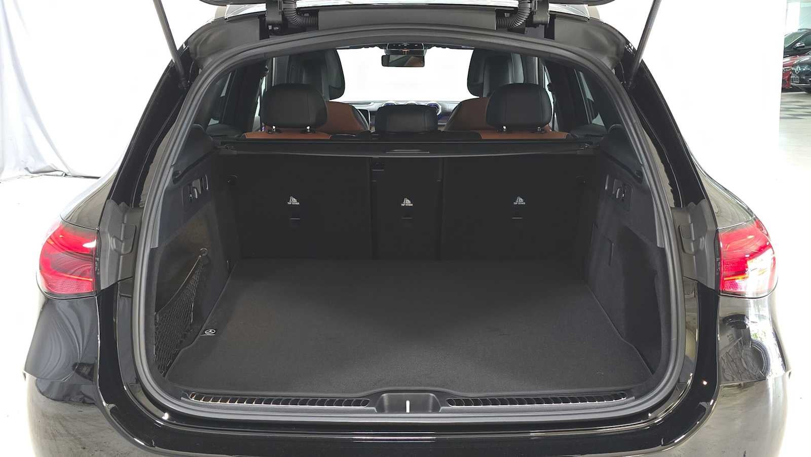 2026 Mercedes-Benz GLC 300 SUV