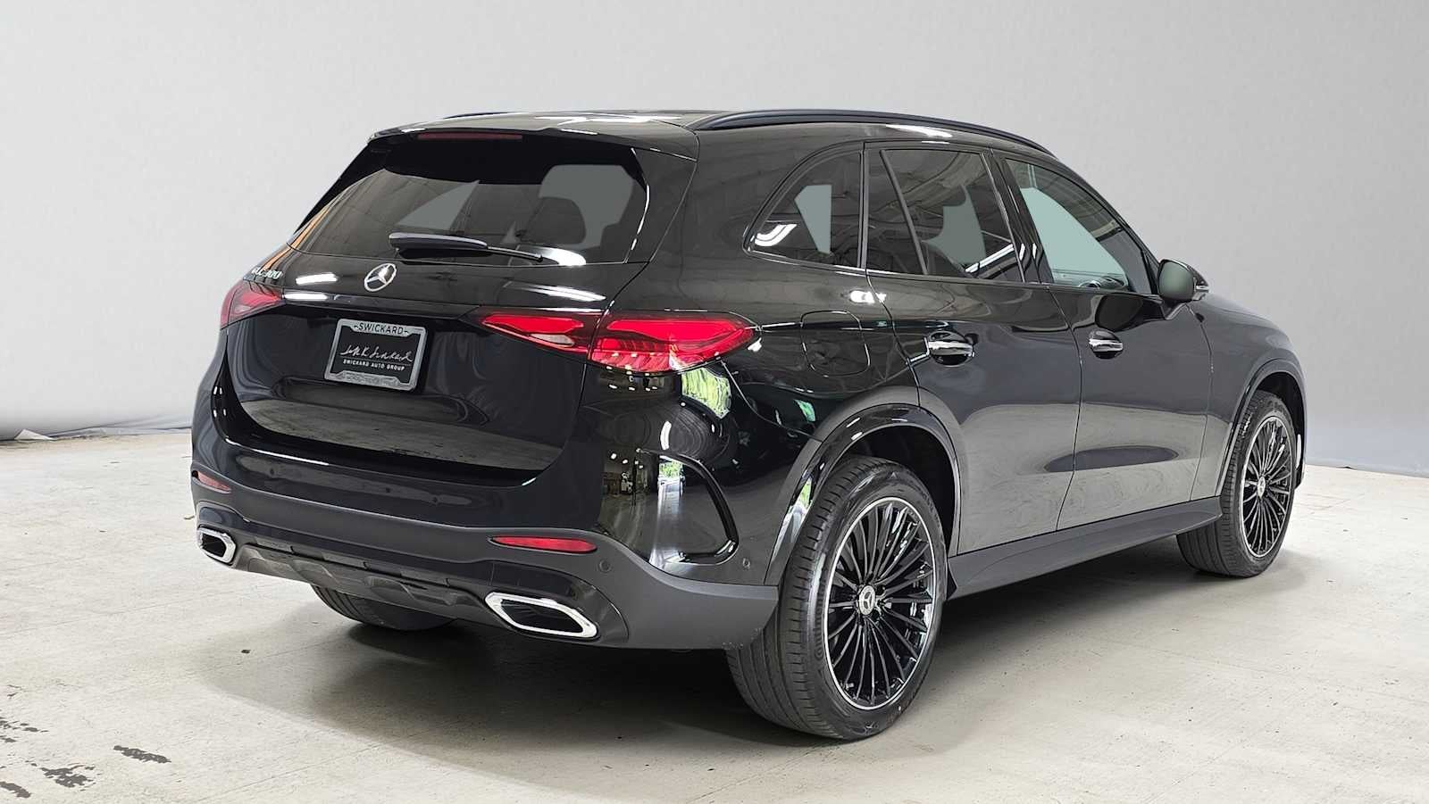 2026 Mercedes-Benz GLC 300 SUV