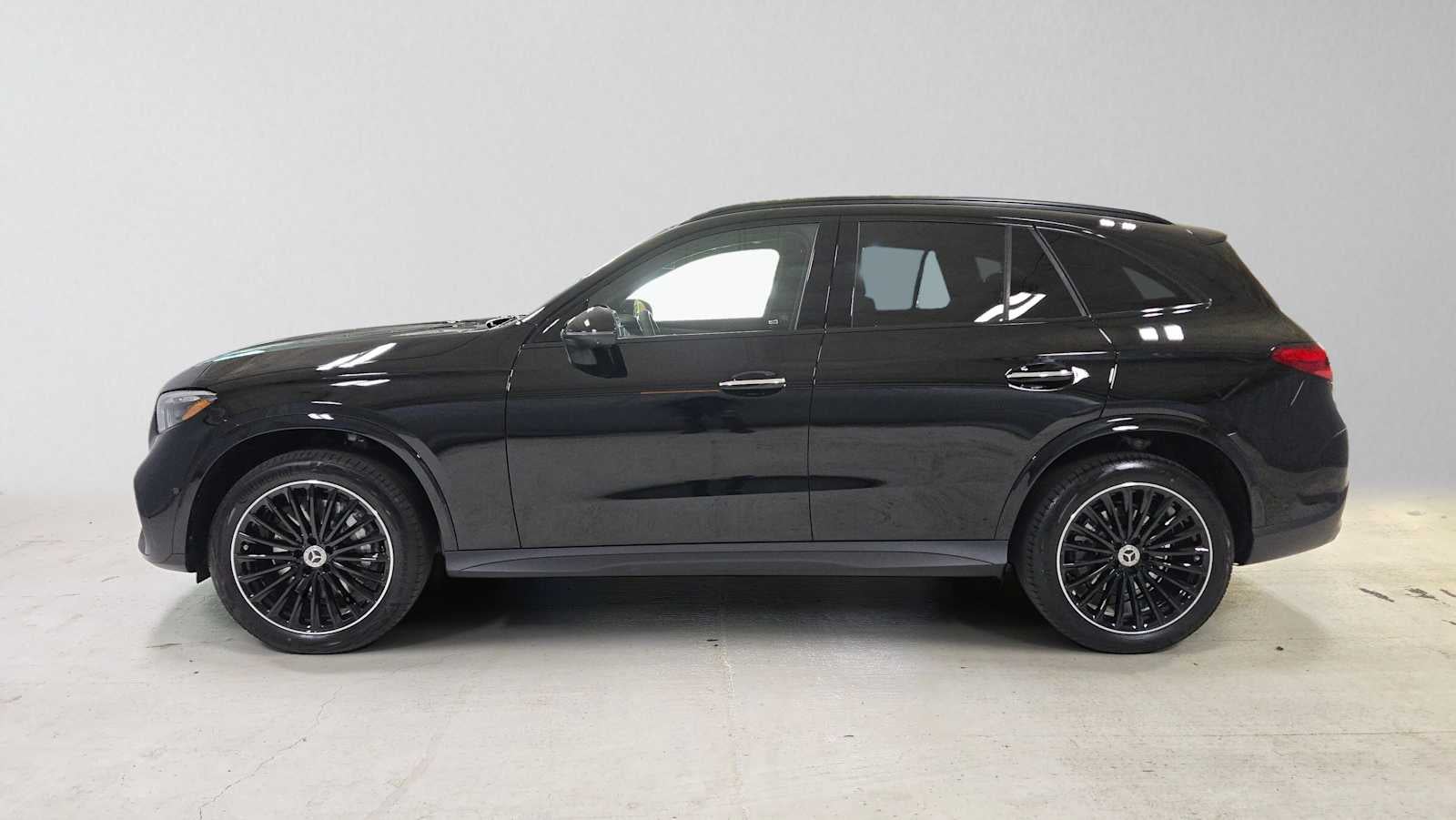 2026 Mercedes-Benz GLC 300 SUV