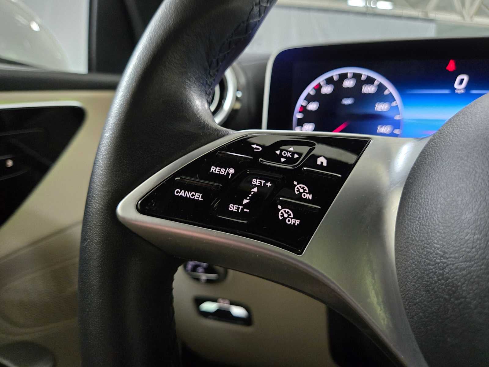 2023 Mercedes-Benz GLC 300 SUV