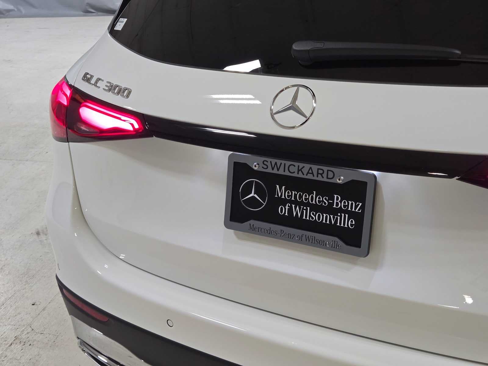 2027 Mercedes-Benz GLC 300 4MATIC® SUV