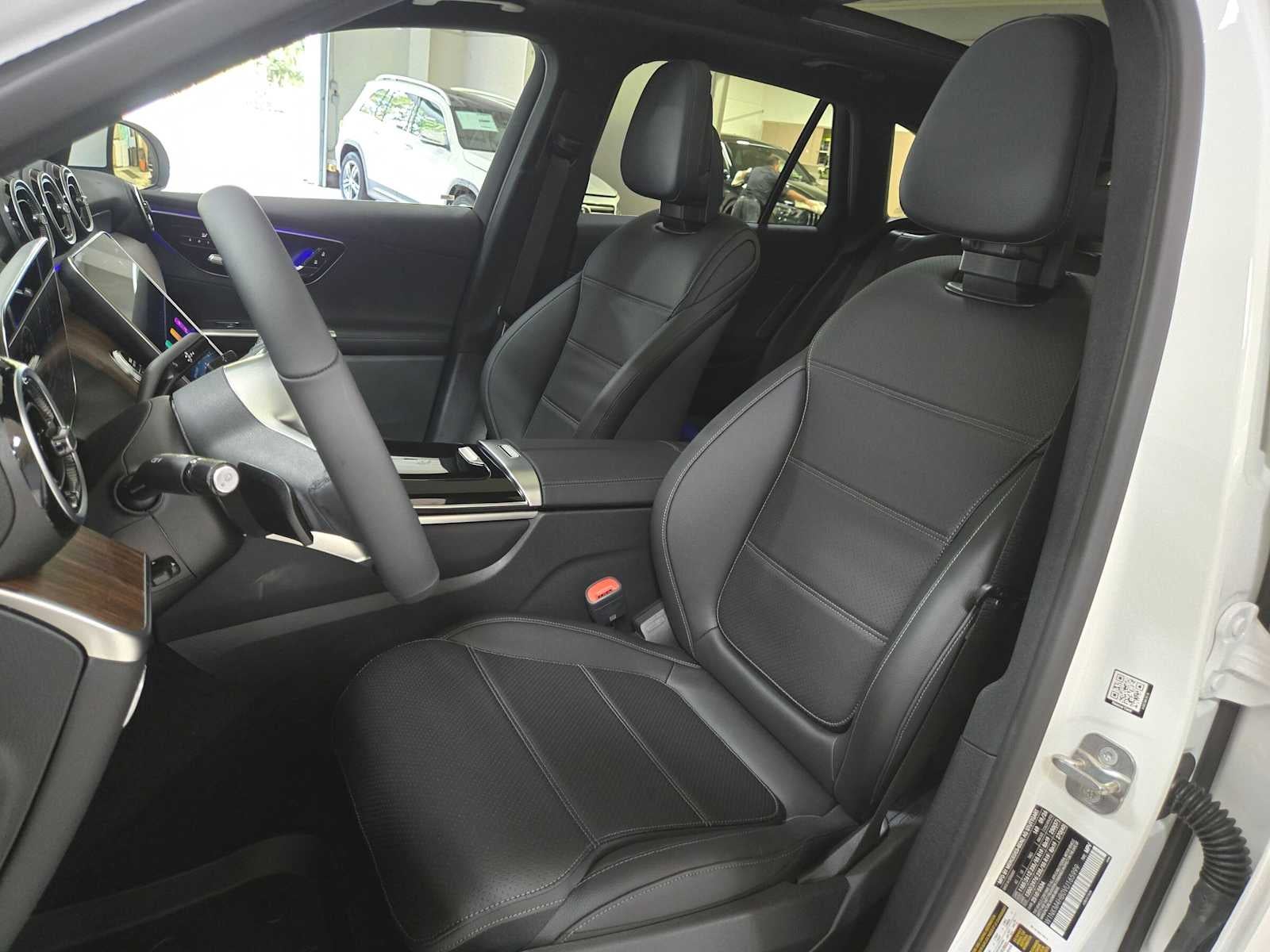 2027 Mercedes-Benz GLC 300 4MATIC® SUV