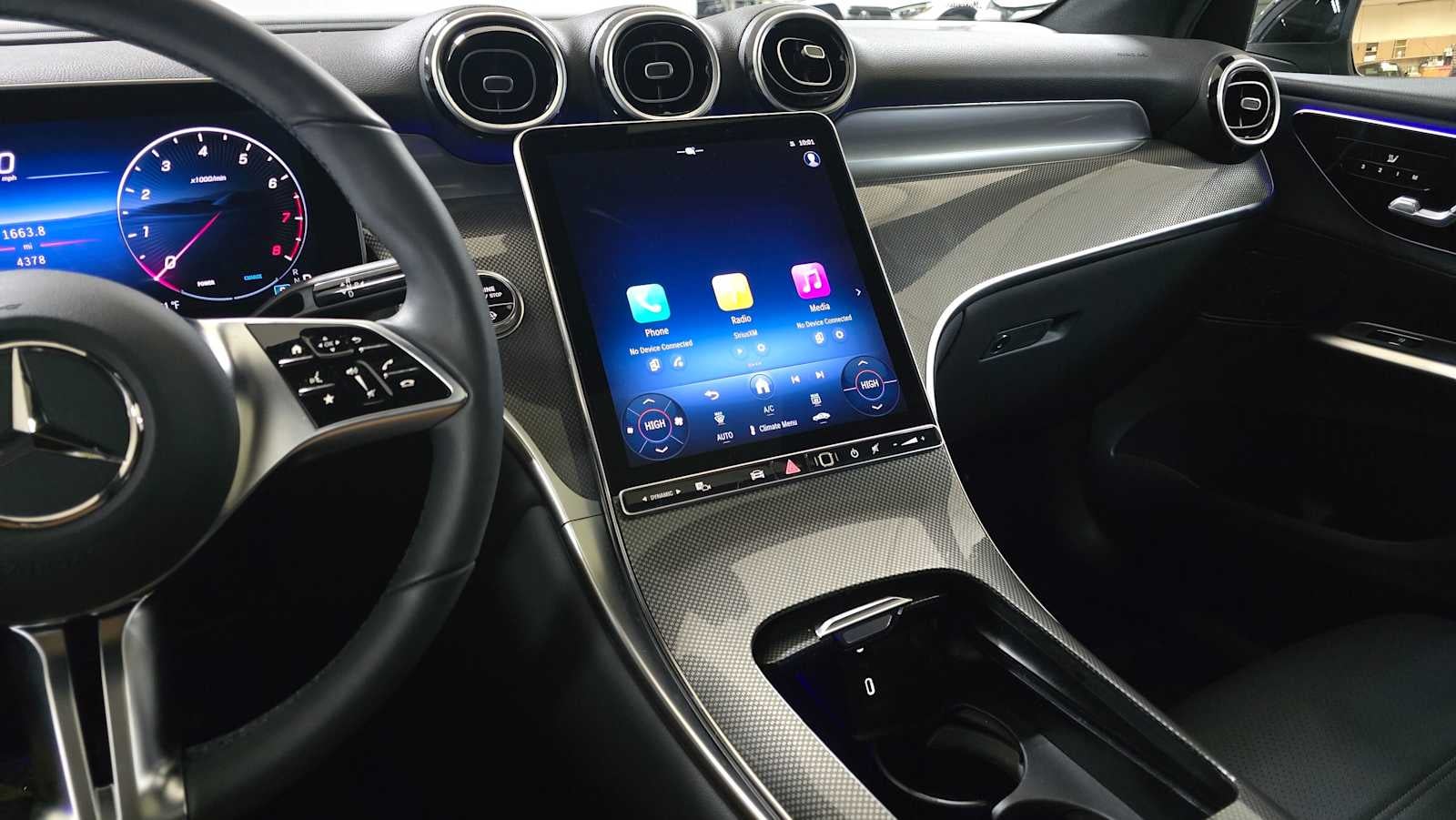 2025 Mercedes-Benz GLC GLC 300