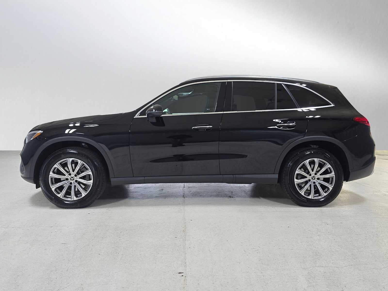 2025 Mercedes-Benz GLC GLC 300