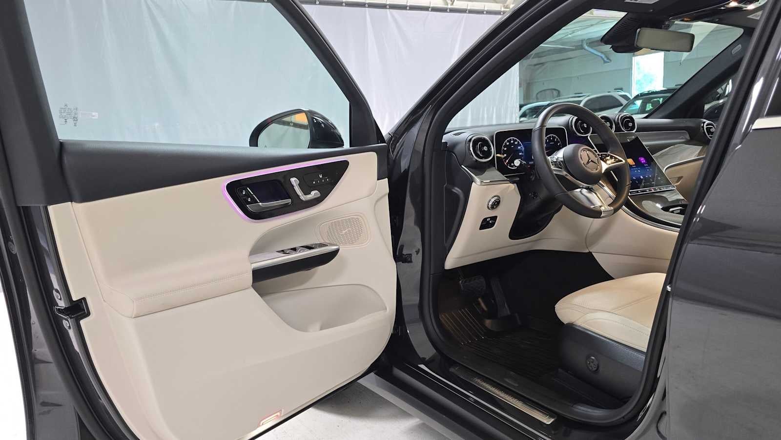 2026 Mercedes-Benz GLC 300 4MATIC® SUV