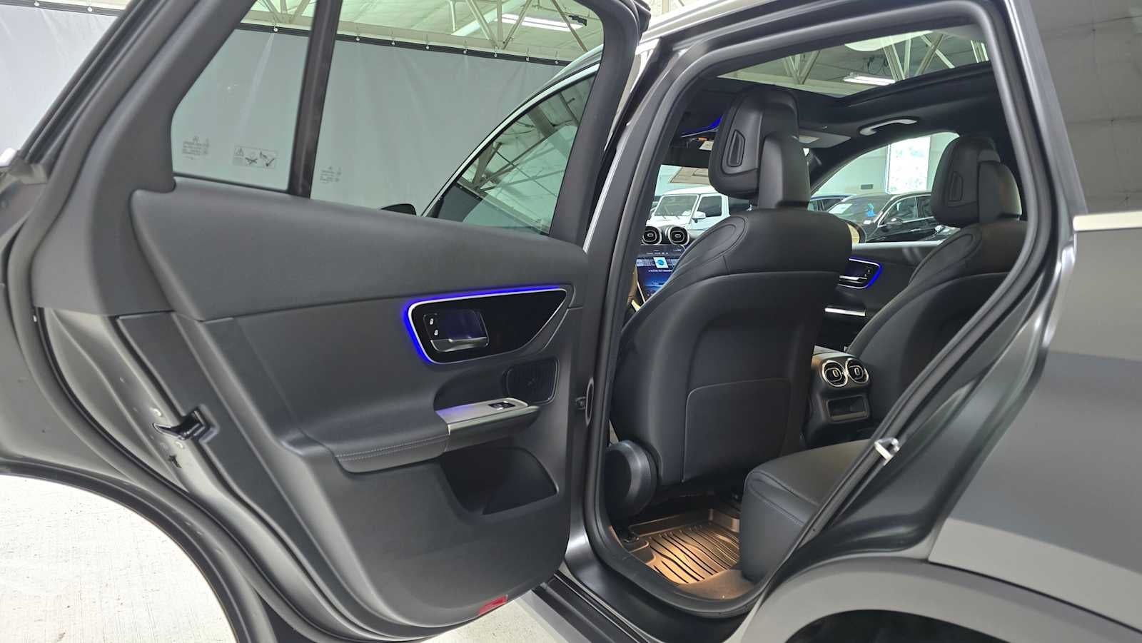 2026 Mercedes-Benz GLC 300 GLC 300