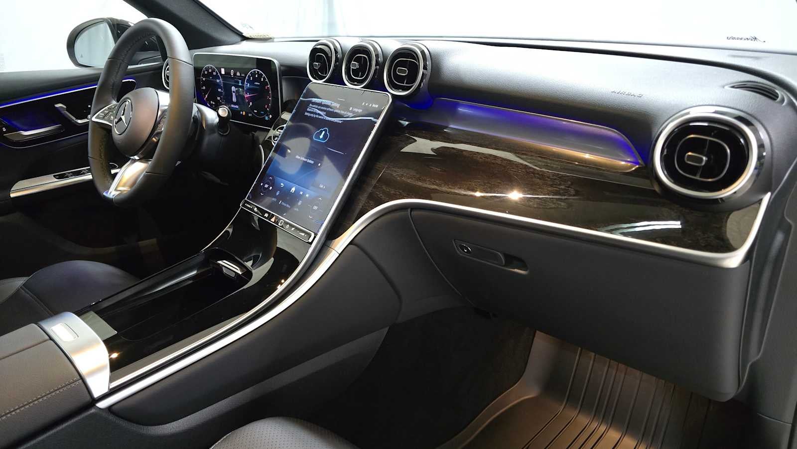 2026 Mercedes-Benz GLC 300 GLC 300