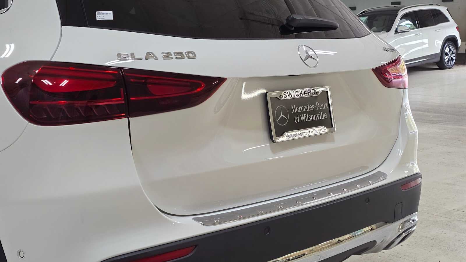 2026 Mercedes-Benz GLC 300 4MATIC® SUV