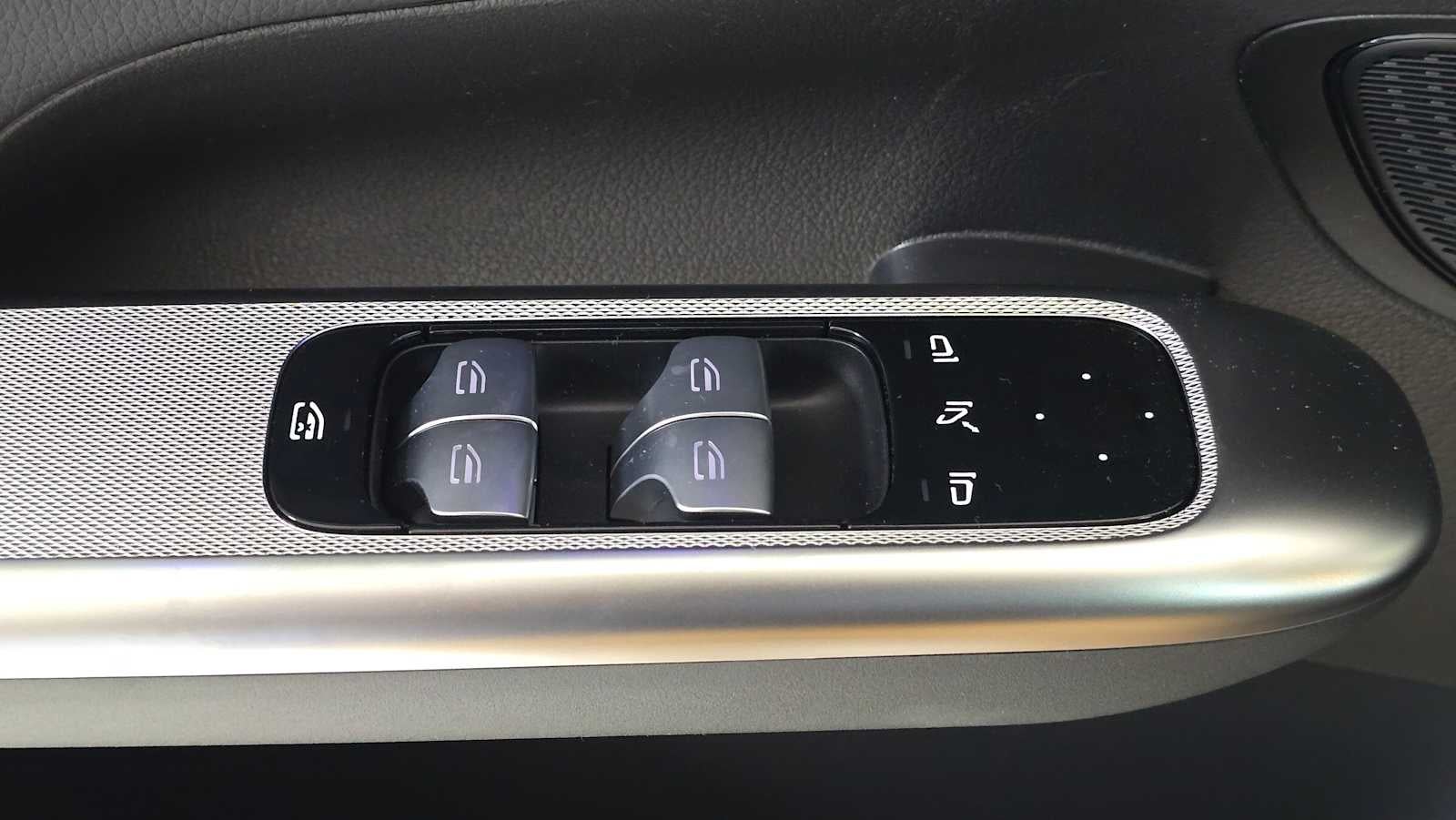 2026 Mercedes-Benz GLC 300 GLC 300